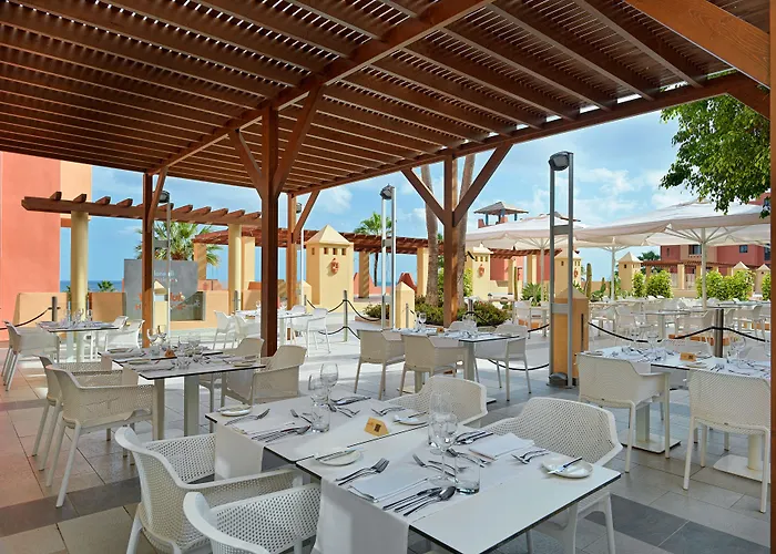 מלון H10 Tindaya קוסטה קלמה